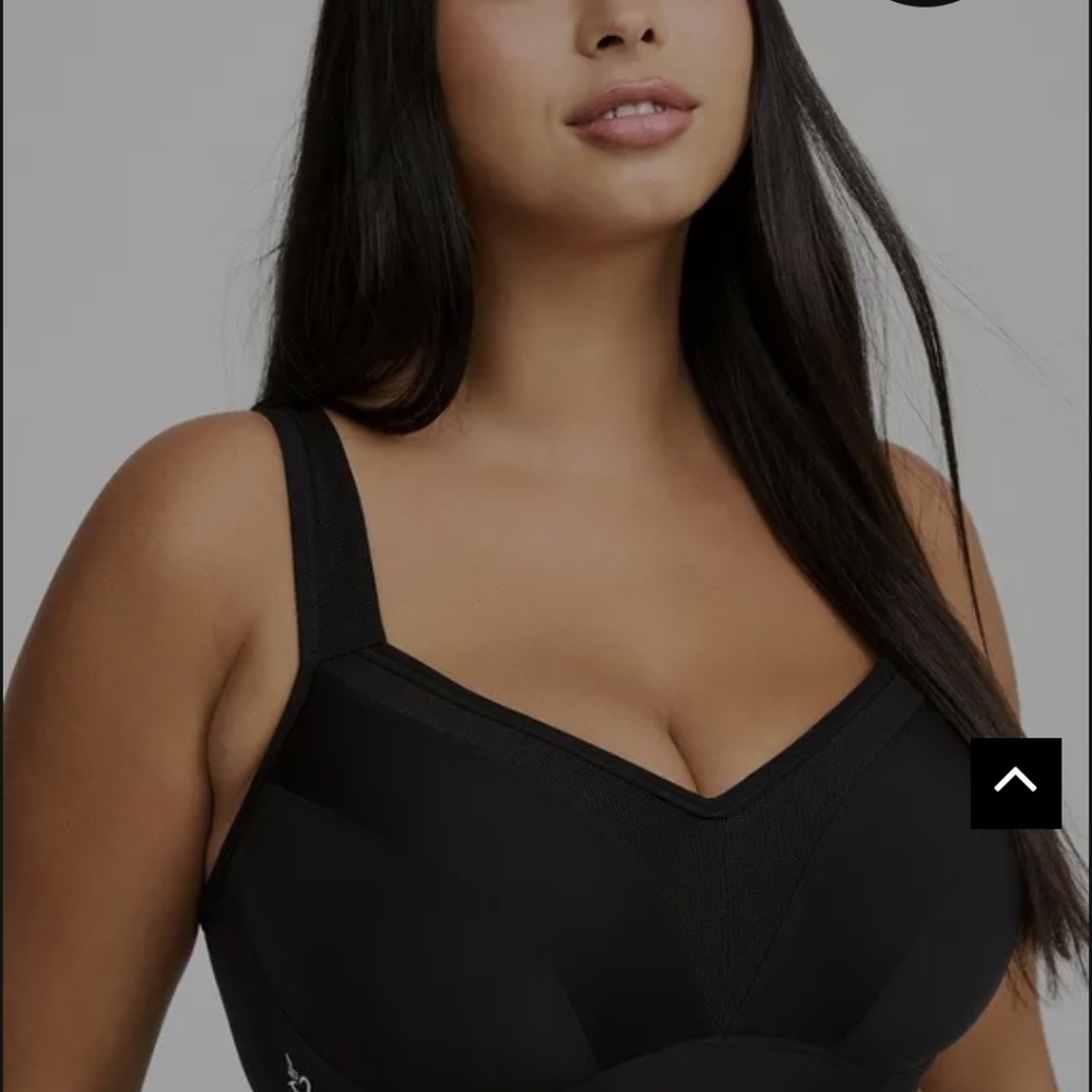 Torrid Sports bra NWOT